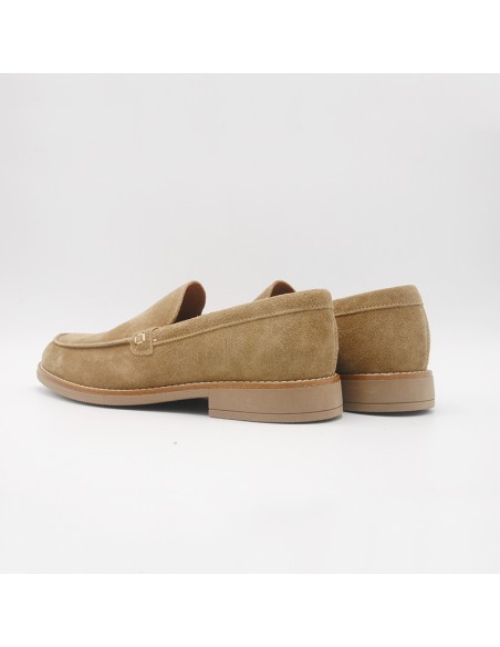Boomerang mocassino in pelle scamosciato taupe