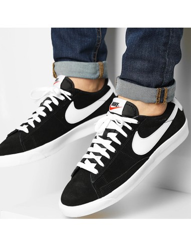 Nike blazer basse nere on sale