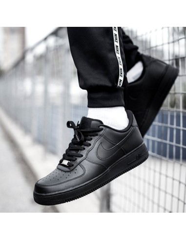 NIKE AIR FORCE 1 NERO