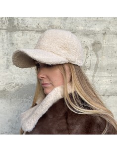 Cappellino teddy panna con... 2