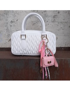 Charm con borsetta rosa 2