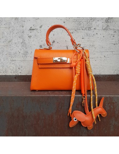 Charm con bassotto arancione