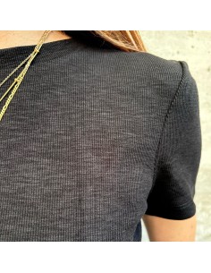 Lumina t-shirt a costine nera 2