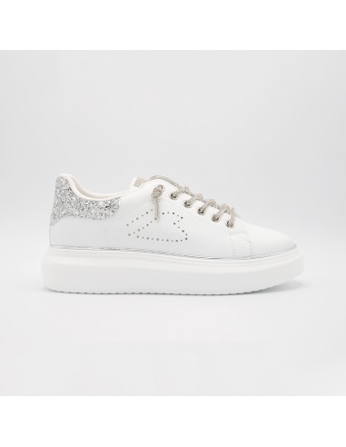 Sneakers bianca con strass argento