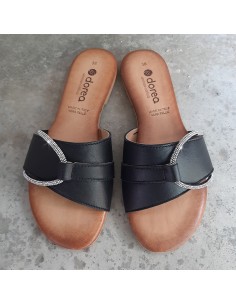 Ciabattina in pelle nera... 2