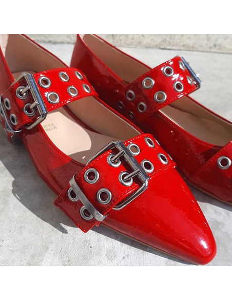 Pasinetti ballerina rosso con anelli e fibbie