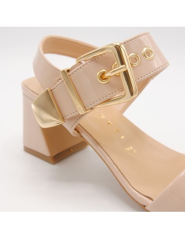 Sandalo nude con fibbia