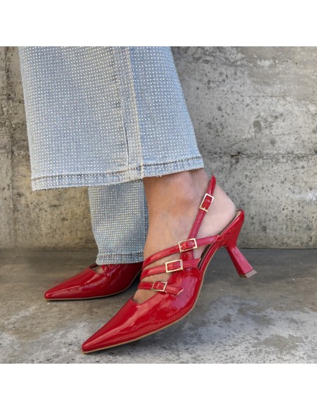 Pasinetti decolletè in vernice rossa triplo cinturino