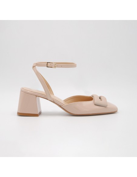 NACREE DECOLLETE' NUDE CON PUNTA QUADRATA