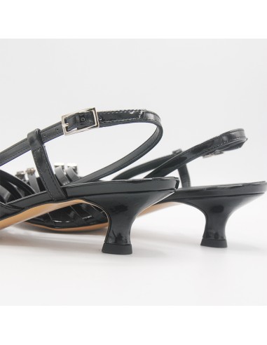 Pasinetti decolleté nera con 5 fibbie