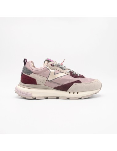 Victoria sneaker wing