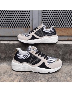 Vitamina sneakers...