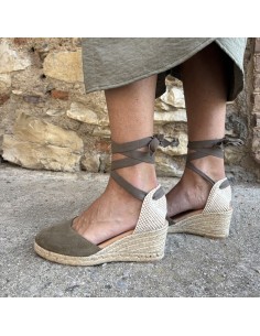 CAMPESINA VERDE CON ZEPPA
