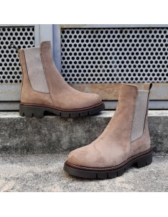 Pasinetti boots in...