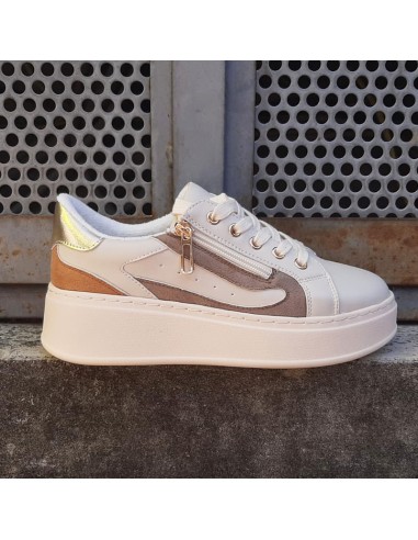 Calzamania sneakers beige/cuoio con zeppa