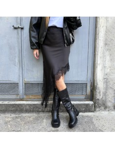 Lumina gonna satin...