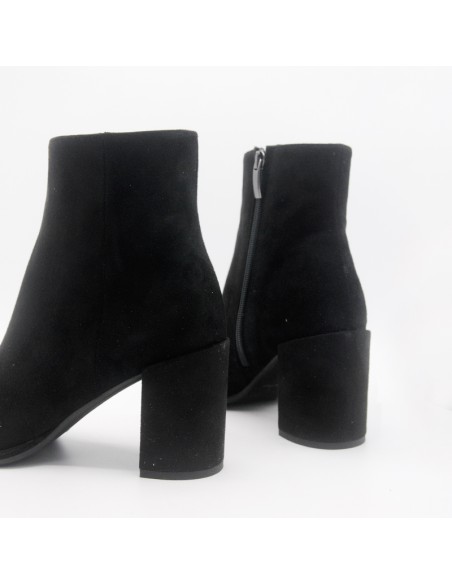 Pasinetti tronchetto nero scamosciato