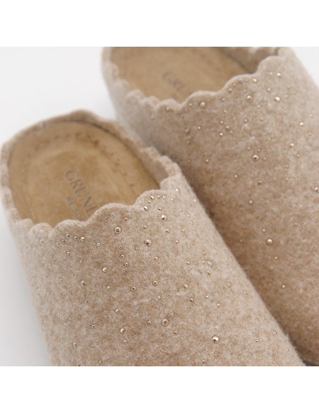 Grunland ciabatta in feltro di lana con borchiette