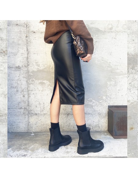 Gonna ecopelle spacco elasticizzata