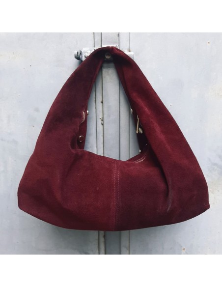 Borsa camoscio bordeaux con maxi-borchie