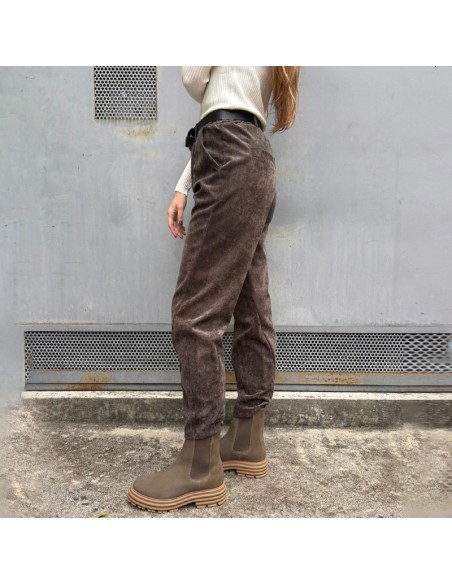 SusyMix pantalone vellluto millerighe moro